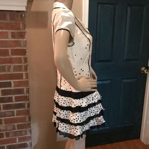 NWT $129 bebe | Silk | Franki | Peter Pan Collar Hearts Dress | Size M - Picture 13 of 16